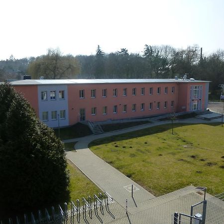 Sport Tourist Hostel Weißenfels Extérieur photo