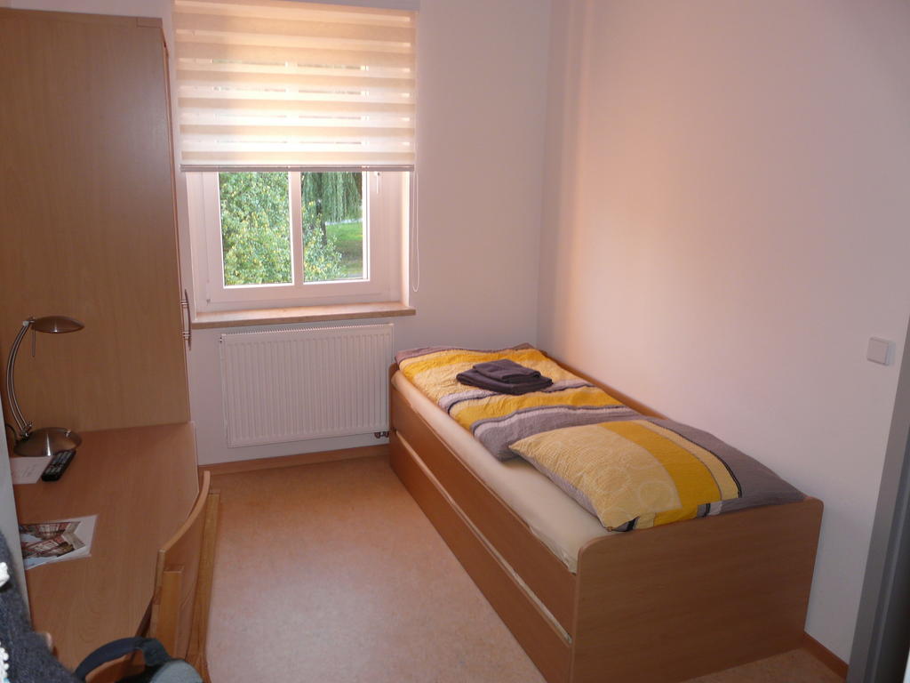 Sport Tourist Hostel Weißenfels Chambre photo