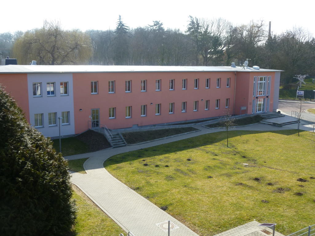 Sport Tourist Hostel Weißenfels Extérieur photo