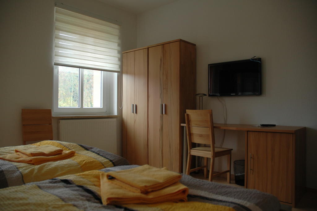 Sport Tourist Hostel Weißenfels Chambre photo