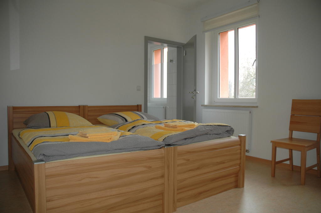 Sport Tourist Hostel Weißenfels Chambre photo